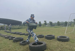 襄陽(yáng)軍事夏令營(yíng)是否正規(guī)？