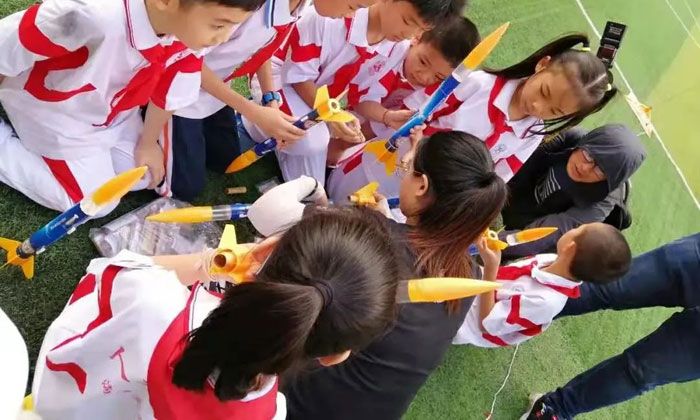 10天小學(xué)生夏令營多少錢