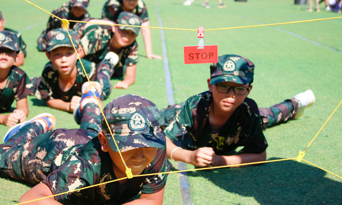21天小學(xué)生軍訓(xùn)夏令營什么價格