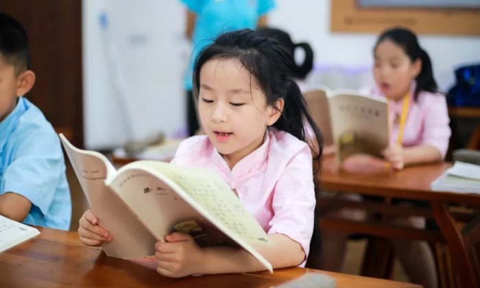 哪家小學(xué)生夏令營比較好