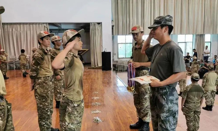 西北軍事夏令營(yíng)的收獲
