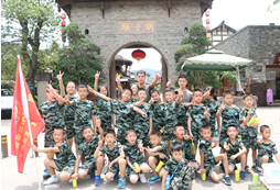 參加西南兒童軍事夏令營讓你的暑假別樣精彩！