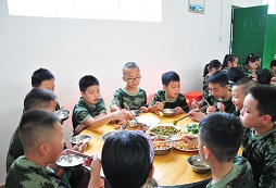 孩子參加四川軍事夏令營有哪些方面的改變？