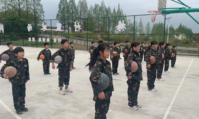 西南軍事夏令營(yíng)報(bào)名條件