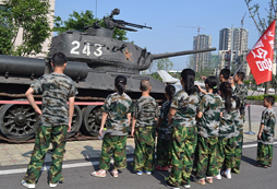 重慶軍事訓(xùn)練營促進(jìn)孩子快樂成長
