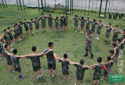 重慶夏令營(yíng)激發(fā)孩子的成長(zhǎng)動(dòng)力