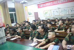 四川軍事夏令營給家長一個(gè)放心放手的機(jī)會(huì)