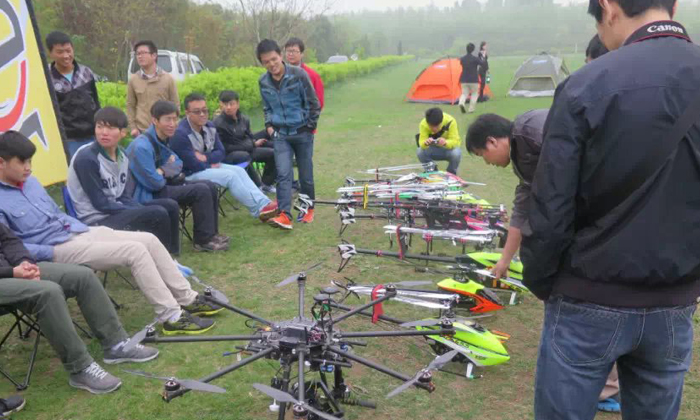 我們的無人機.jpg