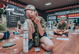 獨(dú)立搭好火箭