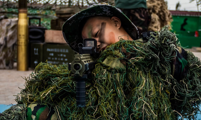 偽裝射擊