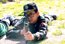 信號(hào)旗軍事夏令營(yíng)對(duì)孩子有哪些影響