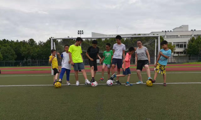 孩子參加體育營活動安全有保障嗎