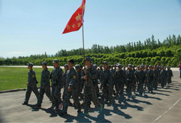 新疆軍事夏令營(yíng)給你一次不一樣的體驗(yàn)？