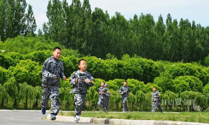 2017新疆軍事冬令營(yíng)課程