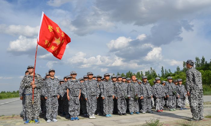 新疆暑假夏令營活動(dòng)