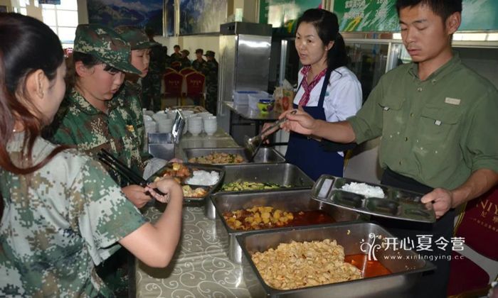 新疆軍事夏令營
