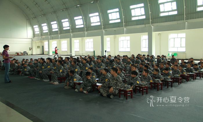 2017新疆軍事訓(xùn)練營