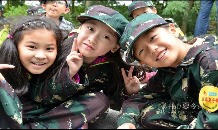 新疆暑期軍事夏令營