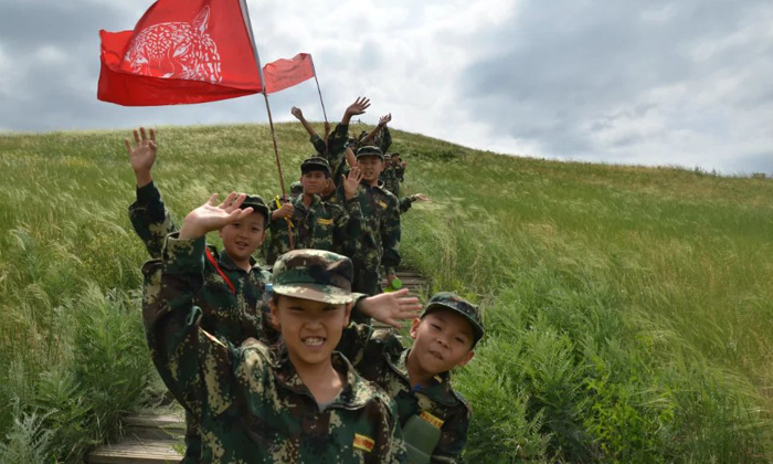 新疆軍事夏令營