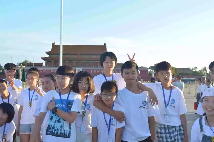 青少年心態(tài)素質(zhì)訓(xùn)練營