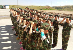 新疆軍事夏令營軍事訓(xùn)練