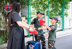 展示自己的證書(shū)