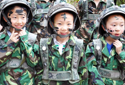 小精英軍事夏令營(yíng)是如何做好后勤保障的？