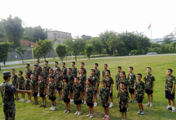 廣州翔龍軍事訓(xùn)練