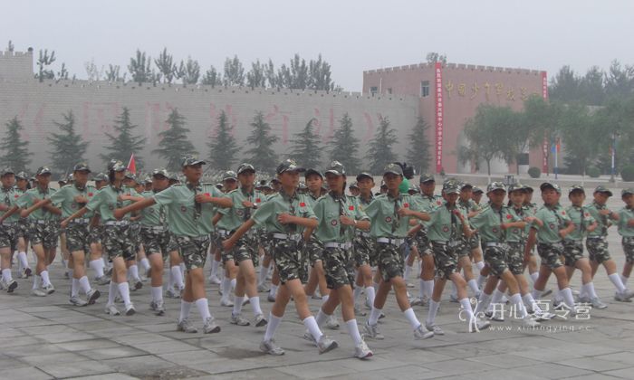 中國(guó)少年軍旅夏令營(yíng)