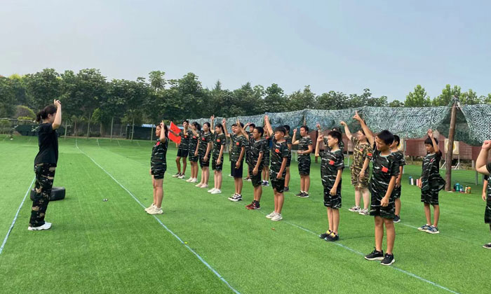 煙臺(tái)軍事夏令營(yíng)好處有哪些