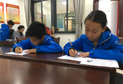 帆船夏令營(yíng)課程是怎么安排