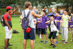 廣東有適合青少年參加的英語夏令營(yíng)課程嗎?