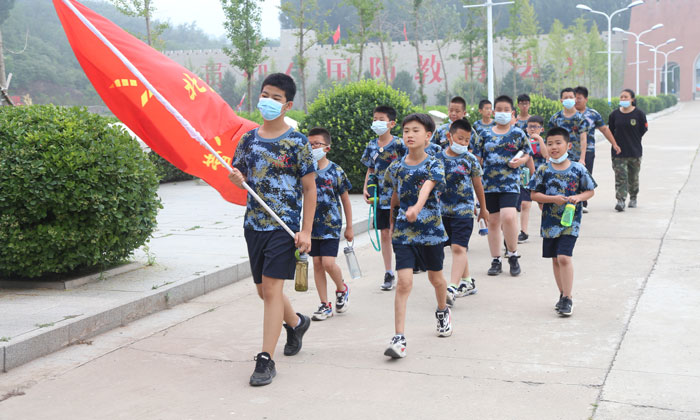 宜昌軍事夏令營有哪些作用.jpg