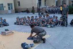 參加宜佳小博士軍事訓(xùn)練營需要攜帶哪些物品