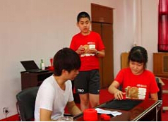 青少年在魔術(shù)夏令營(yíng)待遇如何？