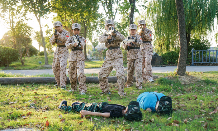 義烏哪里有小學(xué)生軍事夏令營