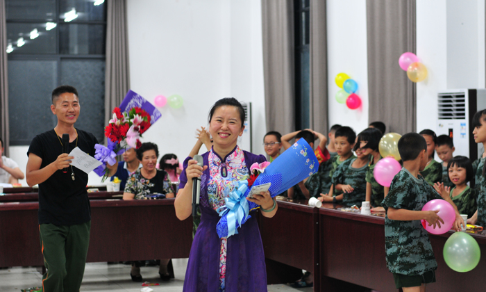青少年第一次參加國(guó)內(nèi)游學(xué)營(yíng)需要注意