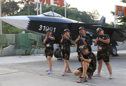 軍人氣質(zhì)