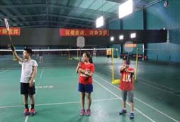 什么樣的羽毛球夏令營最安全？