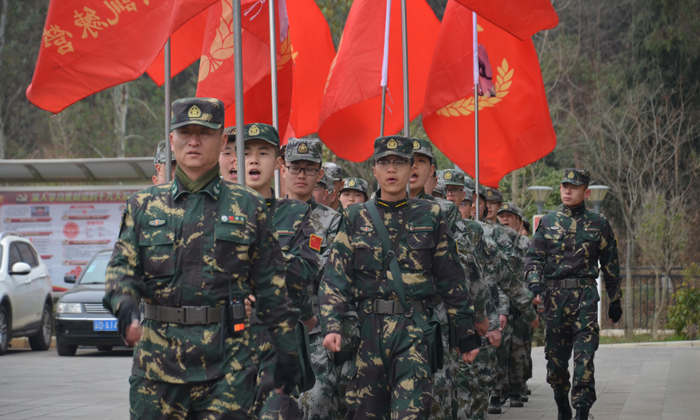 云南軍事夏令營