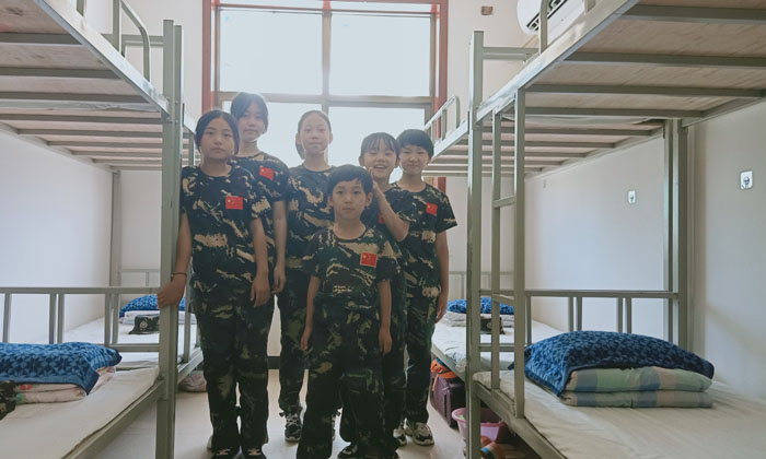 張家口青少年軍事夏令營