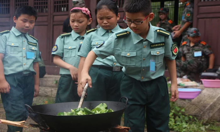 6、埋鍋造飯.jpg