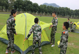 浙江軍事夏令營(yíng)給你珍貴記憶