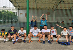 參加浙江中學(xué)生籃球夏令營(yíng)感受NBA全景再現(xiàn)
