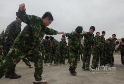 參加鄭州軍事夏令營(yíng)的注意事項(xiàng)是什么