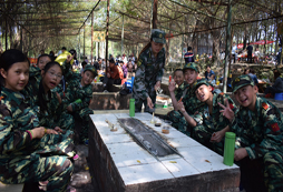 鄭州21天軍事夏令營幫助孩子樹立責任感！