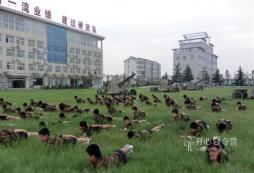  鄭州有一個(gè)月的軍事夏令營嗎