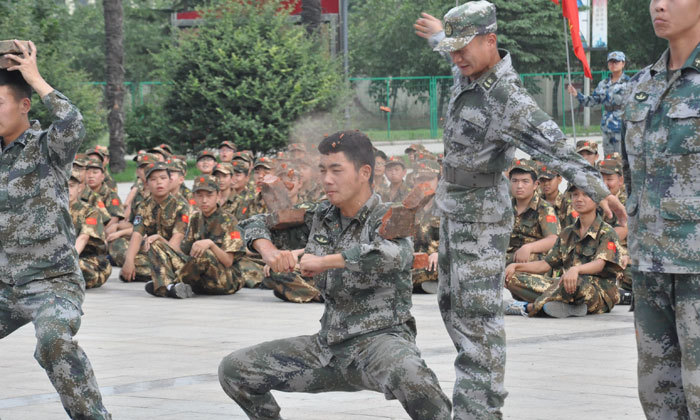 鄭州不錯(cuò)的軍事夏令營(yíng)