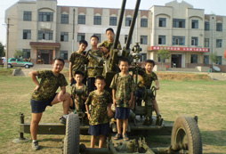 鄭州軍訓(xùn)夏令營(yíng)孩子暑期成長(zhǎng)的首選