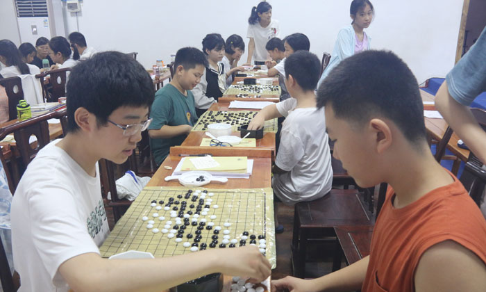 鄭州青少年夏令營(yíng)好不好